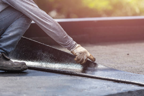Professional Vapor Barrier Installation technician working in Rossville, MD